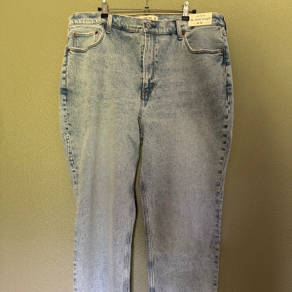 Abercrombie Jeans Women’s
